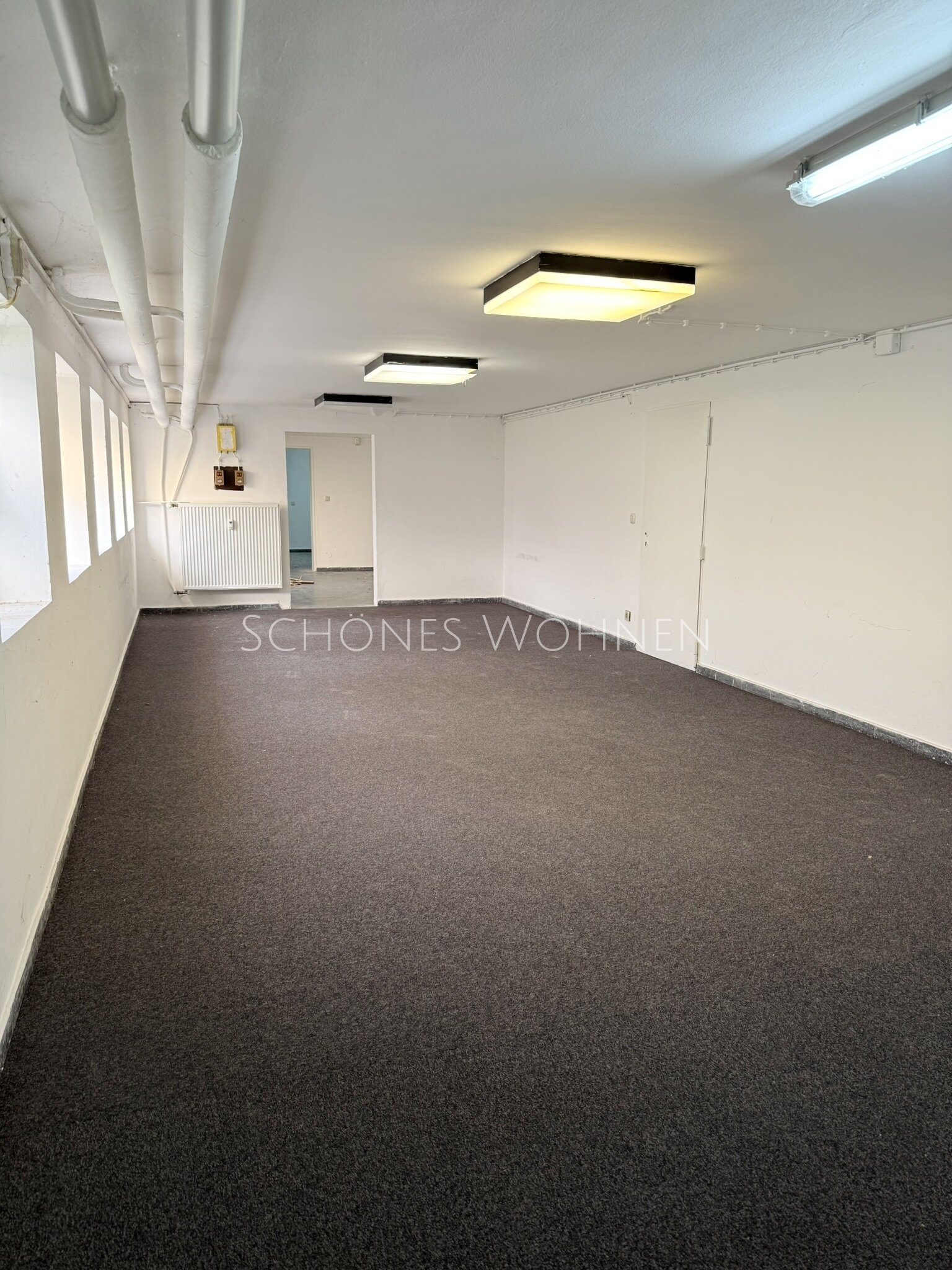 Werkstatt, Lager oder Büro? Tolle Lage für Ihre Ideen in Bodenheim Werkstatt, Lager oder Büro? Tolle Lage für Ihre Ideen in Bodenheim