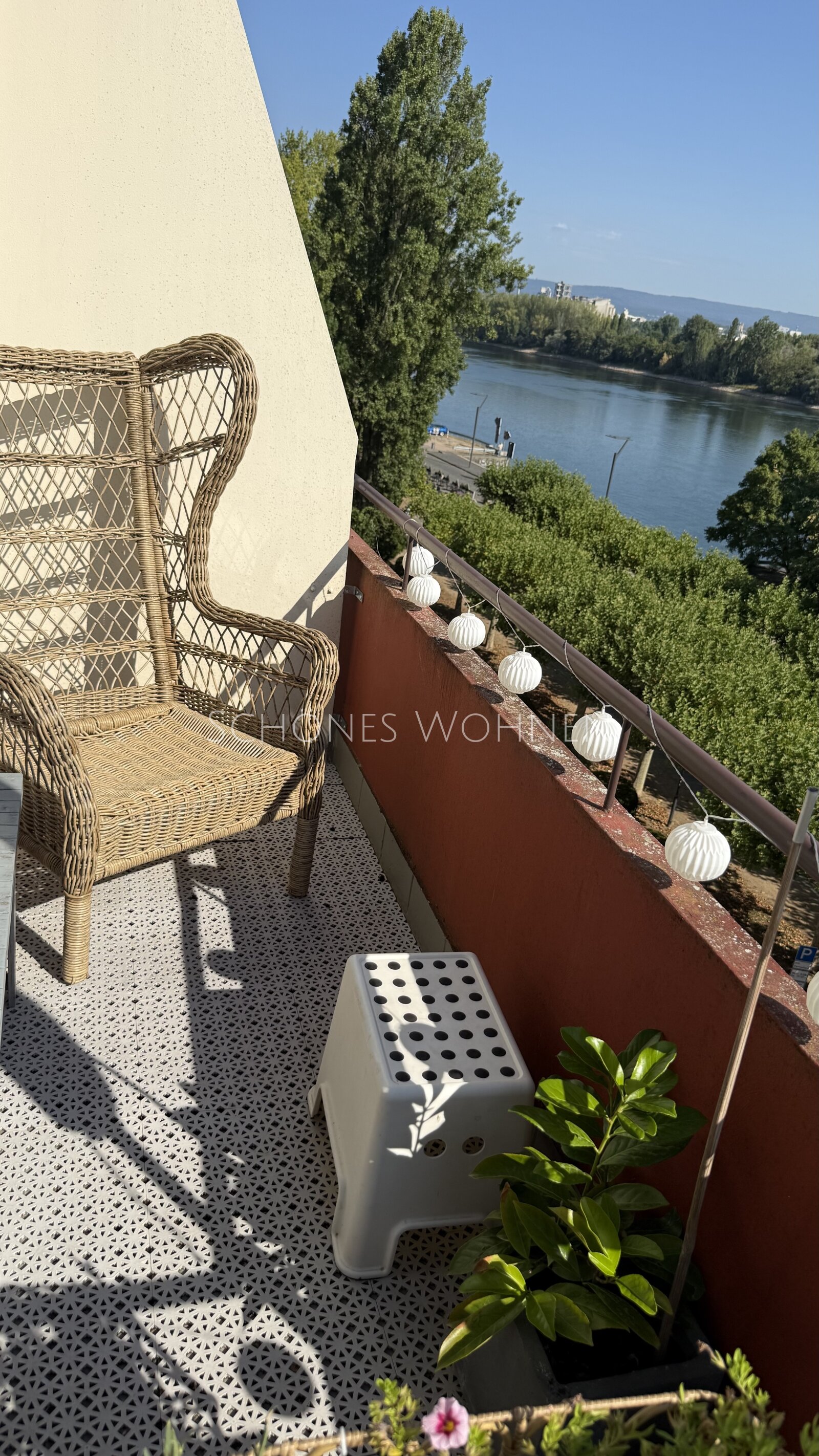 Logenplatz am Rhein zu vermieten - 3-Zimmerwohnung | Mainz Logenplatz am Rhein zu vermieten - 3-Zimmerwohnung | Mainz
